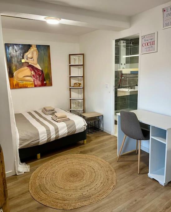 L'Idylle De Riorges Apartamento Exterior foto